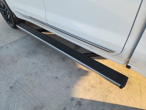 New 2026 Chevrolet Silverado 1500 High Country AWD/4WD image 15