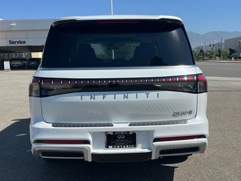 New 2027 INFINITI QX80 Luxe w/ Exterior Package AWD/4WD image 6