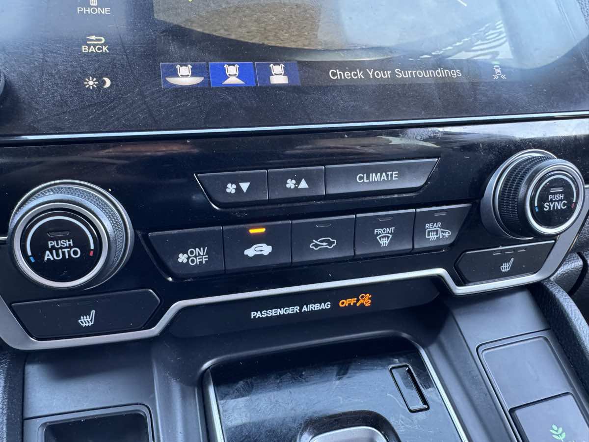 Used 2017 Honda CR-V Touring image 32