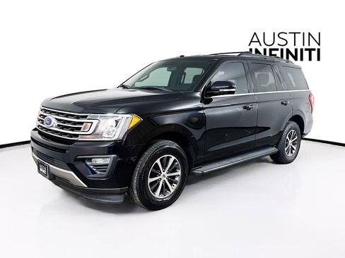 Used 2018 Ford Expedition XLT w/ Equipment Group 201A image 3