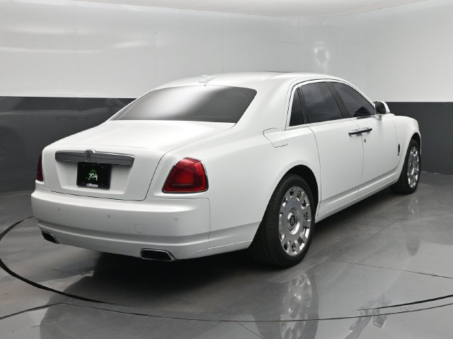 Used 2013 Rolls-Royce Ghost RWD image 28