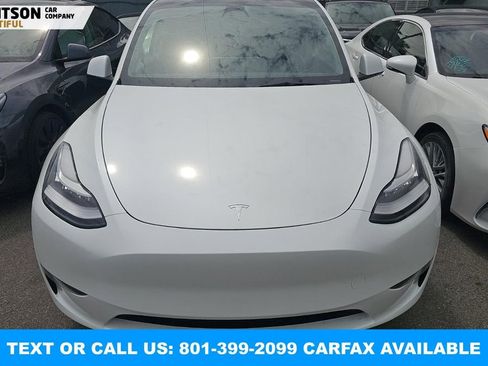 Used 2023 Tesla Model Y Long Range AWD/4WD image 2