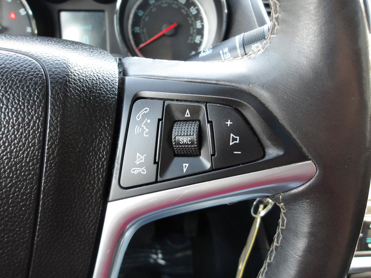 Used 2014 Buick Encore Premium AWD/4WD image 17
