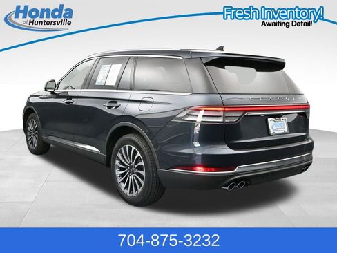Used 2023 Lincoln Aviator Reserve w/ Equipment Group 201A AWD/4WD image 6