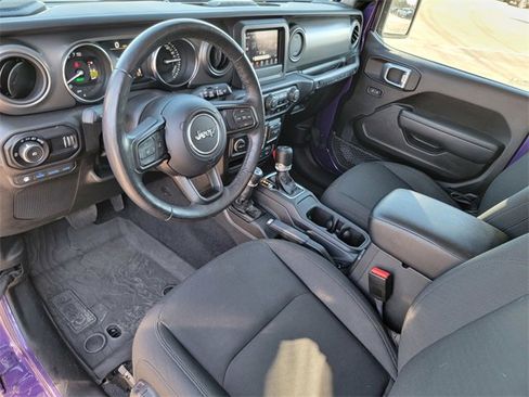 Certified 2023 Jeep Wrangler Unlimited w/ Cold Weather Group image 19