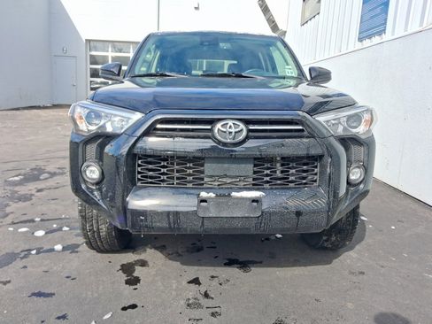 Used 2022 Toyota 4Runner SR5 image 4