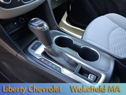 Used 2019 Chevrolet Equinox LS w/ LS Convenience Package AWD/4WD image 14