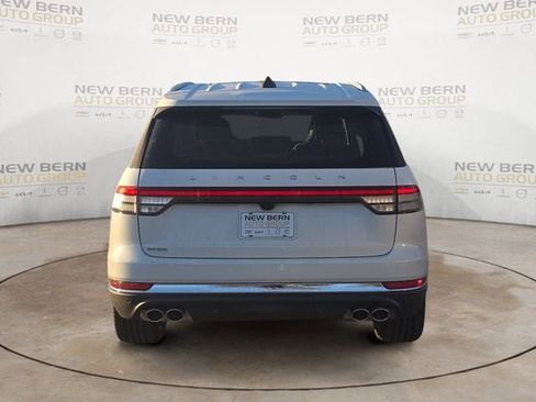 New 2026 Lincoln Aviator Reserve image 19