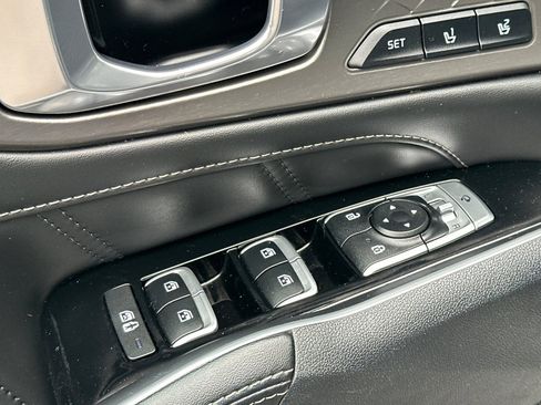 Certified 2023 Kia Sorento SX AWD/4WD image 12