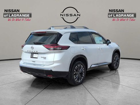 New 2026 Nissan Rogue Platinum AWD/4WD image 5