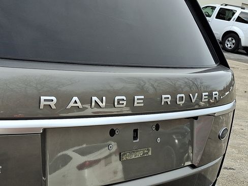Used 2019 Land Rover Range Rover HSE image 29