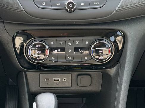 Certified 2023 Buick Encore GX Essence w/ Experience Buick Package FWD image 17