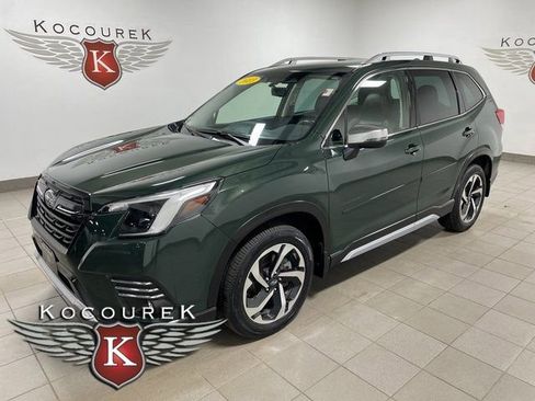 Used 2023 Subaru Forester Touring w/ Popular Package #3 AWD/4WD image 3
