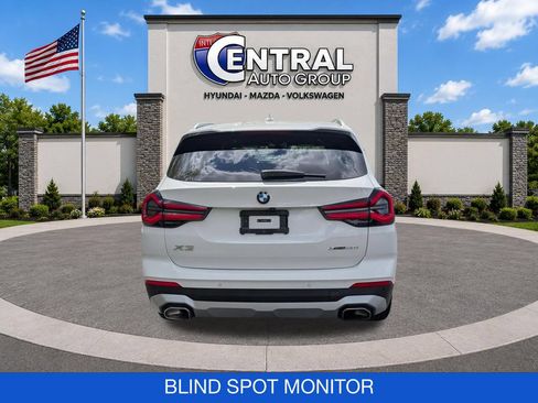 Used 2024 BMW X3 xDrive30i w/ Premium Package AWD/4WD image 6