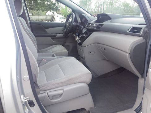 Used 2011 Honda Odyssey EX image 15