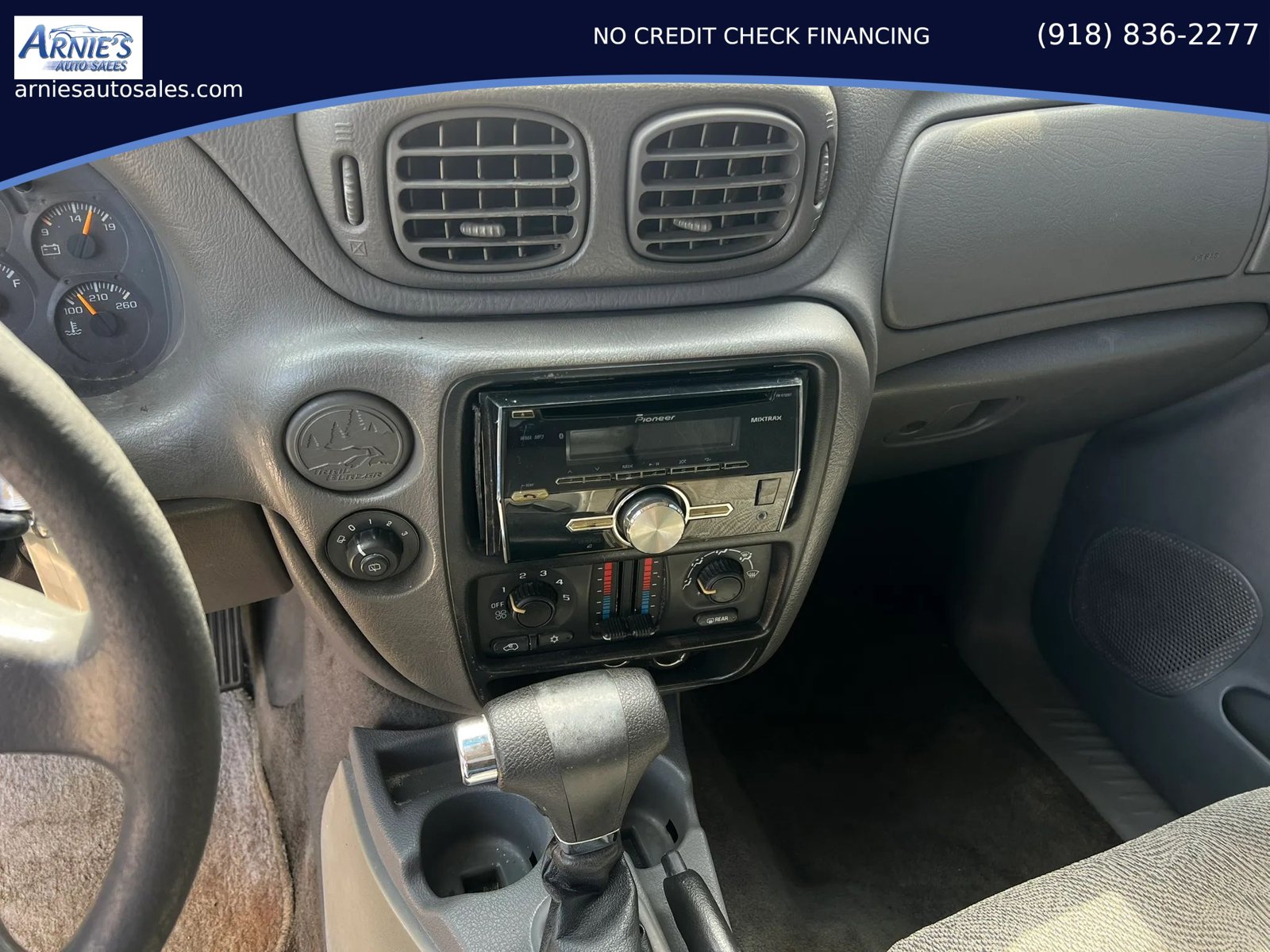 Used 2004 Chevrolet TrailBlazer LS w/ LS Preferred Equipment Group RWD image 10