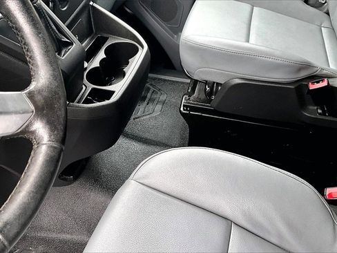 Used 2016 Ford Transit 250 130 Low Roof image 12