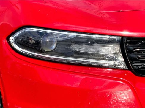 Used 2015 Dodge Charger SXT w/ Driver Confidence Group image 23