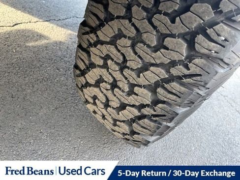 Used 2022 Jeep Wrangler Unlimited Rubicon w/ Xtreme Recon 35" Tire Package image 12