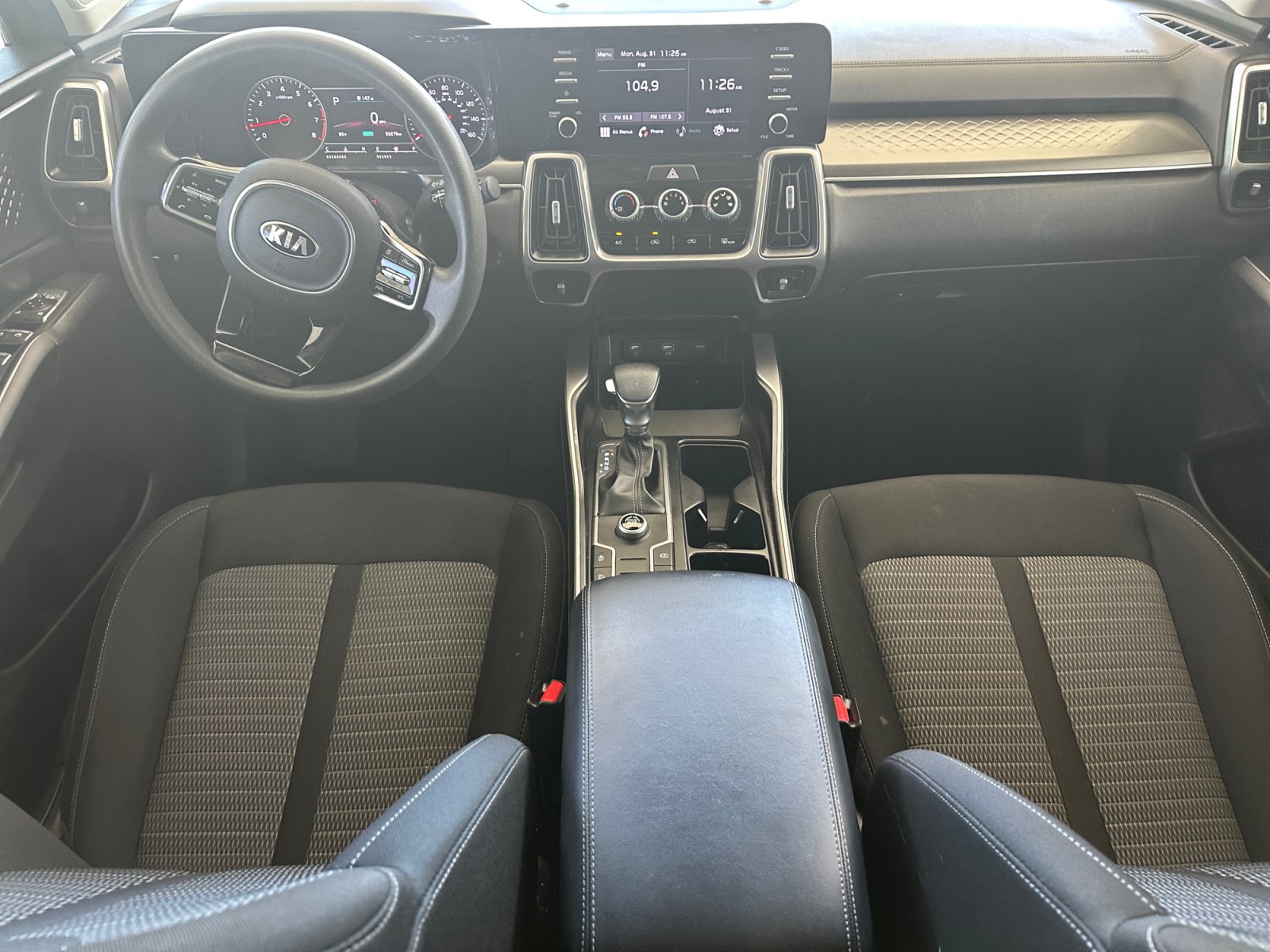 Used 2021 Kia Sorento LX FWD image 15