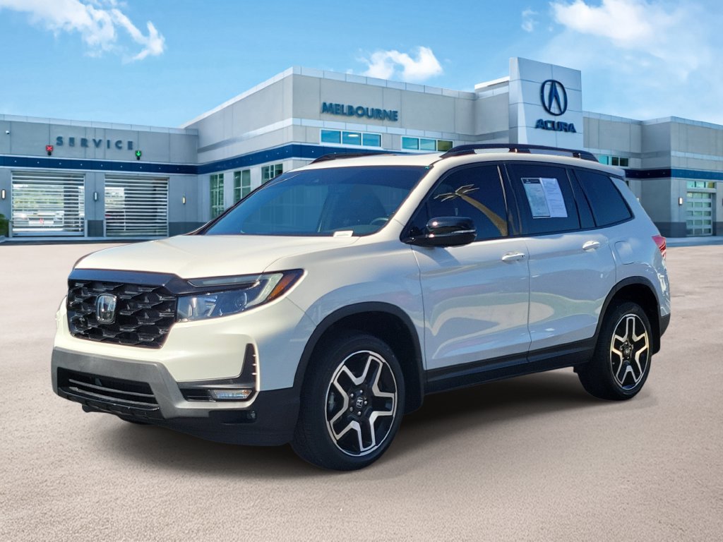 Used 2023 Honda Passport Elite image 3