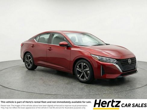 Used 2025 Nissan Sentra SV image 1