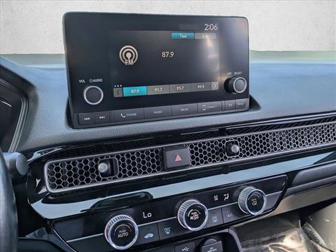 Used 2022 Honda Civic Sport image 14