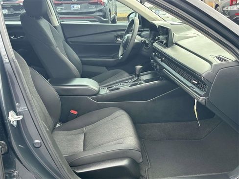 Certified 2024 Honda Accord EX image 6