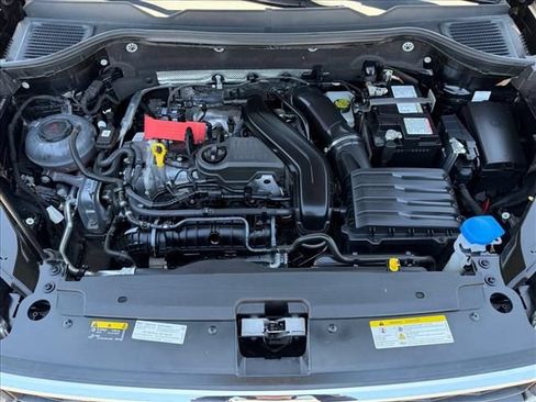 Used 2024 Volkswagen Taos S FWD image 21