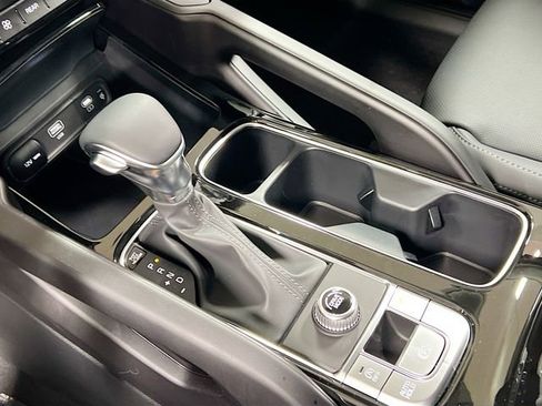 New 2025 Kia Telluride S image 17