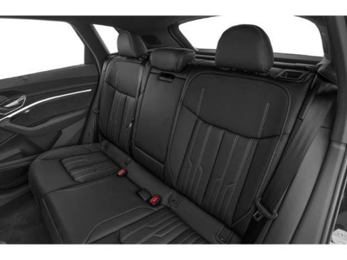 Used 2023 Audi e-tron Chronos w/ Chronos Package image 13