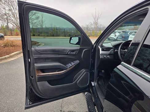 Used 2018 Chevrolet Tahoe LS image 20