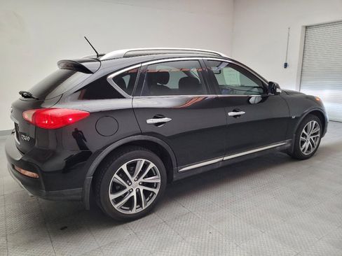 Used 2017 INFINITI QX50 2WD w/ Deluxe Touring Package image 10