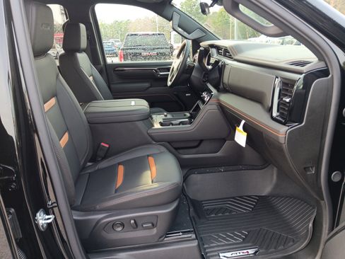 New 2026 GMC Sierra 2500 AT4 w/ AT4 Premium Plus Package AWD/4WD image 19