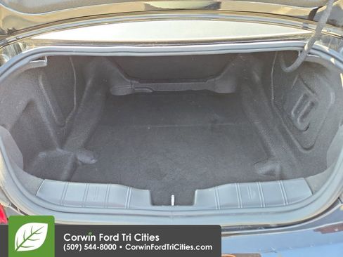 Used 2018 Chevrolet Camaro SS image 34