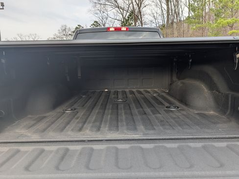 Used 2024 RAM 2500 Big Horn image 17