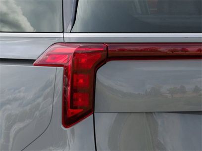 New 2026 Kia Carnival EX