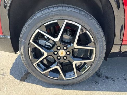 New 2026 Chevrolet Traverse High Country AWD/4WD image 9