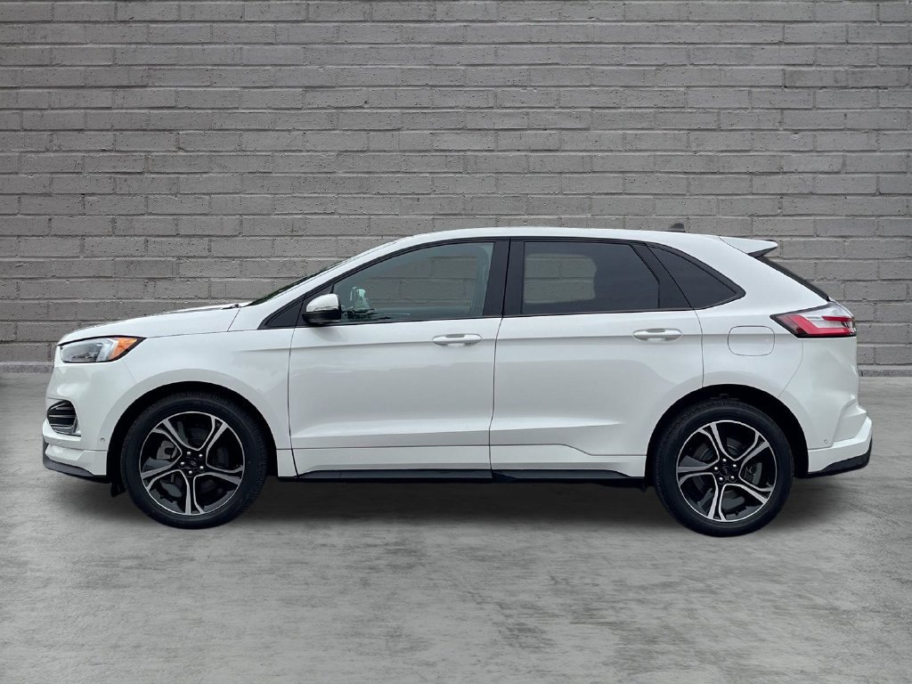 Used 2023 Ford Edge ST AWD/4WD image 2