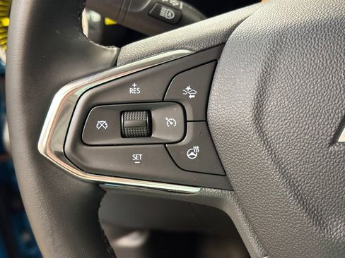 Used 2025 Chevrolet Trax ACTIV w/ Driver Confidence Package FWD image 34