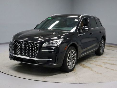 Used 2023 Lincoln Corsair Reserve FWD image 8