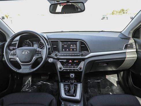 Used 2018 Hyundai Elantra Value Edition FWD image 12