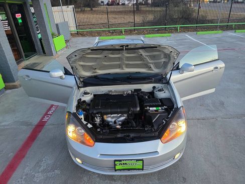 Used 2008 Hyundai Tiburon GS image 36