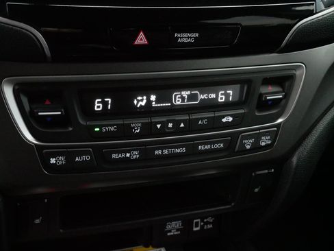 Used 2022 Honda Pilot Special Edition image 23