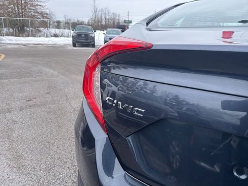 Used 2018 Honda Civic LX image 7