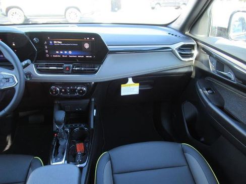 New 2025 Chevrolet TrailBlazer ACTIV w/ Convenience Package image 14