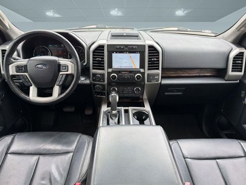 Used 2018 Ford F150 Lariat w/ Equipment Group 502A Luxury AWD/4WD image 16