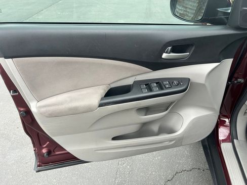 Used 2014 Honda CR-V EX image 10