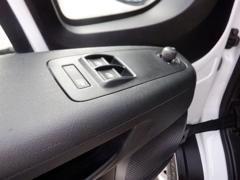 Used 2023 RAM ProMaster 2500 FWD image 10