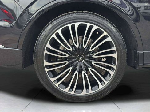 Used 2025 Lincoln Aviator Black Label AWD/4WD image 66